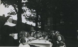 France Nun serving Girls religious school breakfast? Old snapshot Photo 1930