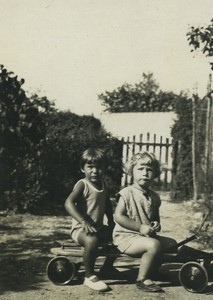 France Kids riding big skateboard Toy Game Old snapshot Photo 1950 #2
