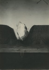 France Abstraction trou dans le mur Ancienne Photo Studio 1930