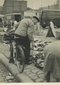 France Paris Flea market Puces de Montreuil Old Studio Photo 1960