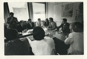 France Tours Pollution de la Loire Jean Royer Pierre Joxe Usine Chimique Protex Ancienne Photo Studio 1988 #1