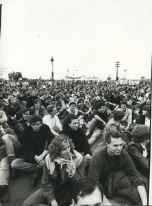 France Paris Manistation des Etudiants contre la Loi Savary Ancienne Photo Colacicco 1984 #1