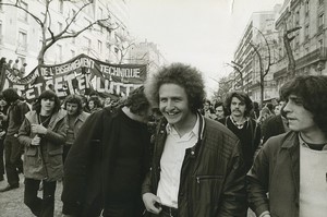 France Paris Michel Field Manifestation Lyceenne contre la Loi Debré Ancienne Photo 1973 #1