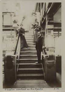 France Paris Escalier Marchant au Magasin Bon Marché Ancienne Photo Studio 1905 #2