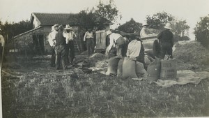 France Campagne Paysans Scene de Moisson Ancienne Photo Snapshot 1935 #3