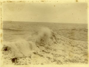 North Yorkshire Scarborough Sea Waves Beach Holidays old Amateur Photo 1900