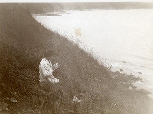 North Yorkshire Scarborough Young Lady by the Sea Holiday old Amateur Photo 1900