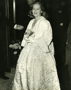 Actress Peggy Cummins Leicester Square Odeon London Old Press Photo 1951