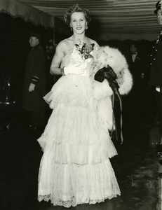 Actress Anne Crawford Leicester Square Odeon London Old Press Photo 1951