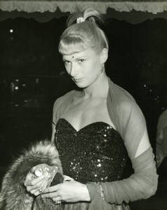 Actress Elizabeth Shelley The Magic Box Premiere Odeon London Press Photo 1951