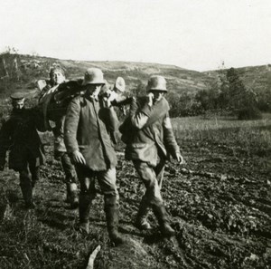 France WWI Prisoners carrying their Wounded Soldiers old SIP Photo 1914-1918