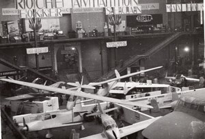 Paris Grand Palais Salon de l'Aeronautique Vue Generale Planeurs Avions Ancienne Photo 1946