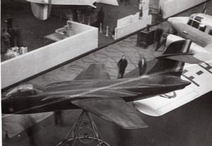 Paris Grand Palais Salon de l'Aeronautique Avion de Chasse Ancienne Photo 1946