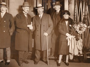 London Euston JH Thomas Ramsay MacDonald Takoradi Gold Coast Old Photo 1928