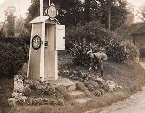 Somerset Newton St Loe RAC Scout Emergency Telephone Box Garden Old Photo 1930