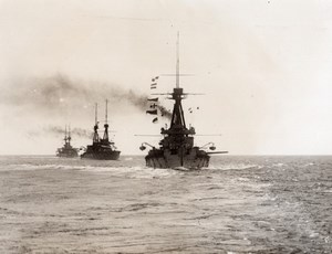 British Navy Battleships war time WWI Dreadnoughts Old Photo 1914-1918