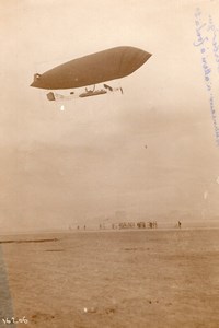 France Paris Dirigeable Astra Adjudant Reau en Vol Aviation Ancienne Photo 1911