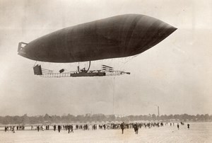 Issy les Moulineaux Dirigeable Astra Adjudant Reau en Vol Aviation Ancienne Photo 1911