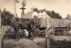 USA Farmer & Daughters? Horse Trailer Farming Countryside old Photo 1910's