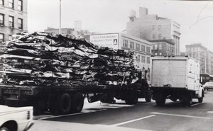 New York Automobile Scrap Metal Transport old Press Photo 1960's