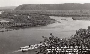 Iowa Wisconsin Wyalusing Pikes Peak State Park River Boat old RPPC Photo 1940