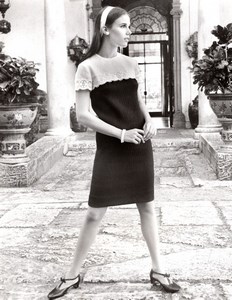 USA 1960's Women Fashion Gay Gibson Crepe Dacron Dress old Photo
