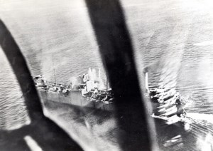 WWII Italian Tanker Bombarded by American Bombers old Photo 1943