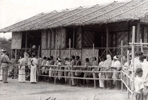 Burma Rangoon WWII Japanese Air Raid Homeless Victims old Photo 1942