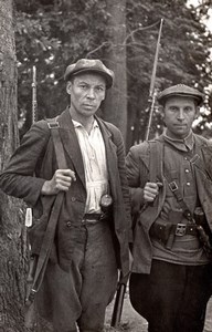 WWII Russian Guerrilla Members operating in German rear lines old Photo 1940's