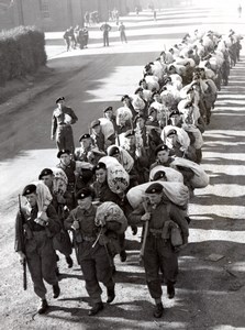 Essex Colchester Devonshire Regiment 1st Battalion Parade old Photo 1951