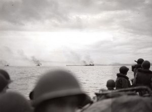 WWII Los Negros Island American Troops Bombardment old Tom Shafer Photo 1944