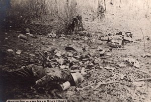 Boche Soldiers near Roya Oise Dead Soldier WWI old Photo 1914-1918