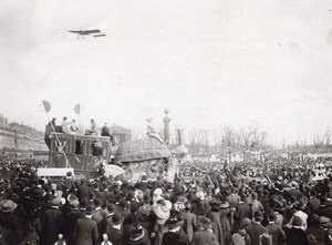 France Aviation Vedrines flying on Morane Airplane old Branger Photo 1911