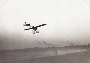 France Issy les Moulineaux? Aviation Vinet Monoplane in Flight old Photo 1911