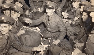 USA WWII New US Army recruits arriving in San Francisco old Photo 1939