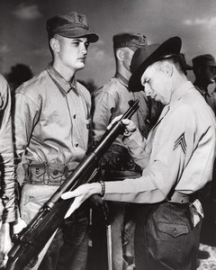 Parris Island US Marine Corps Drill Instructor Rifle Inspection old Photo 1961