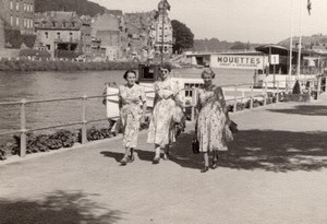 Belgium Dinant Anseremme Mouettes Tourist boats old Amateur Photo 1950's