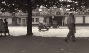 Allemagne Coblence Vespa Terrasse Ancienne Photo Amateur 1950's