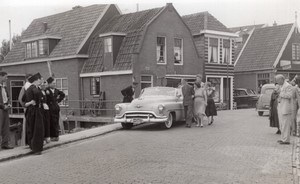 Netherlands Volendam Street Scene Automobile old Amateur Photo 1950's