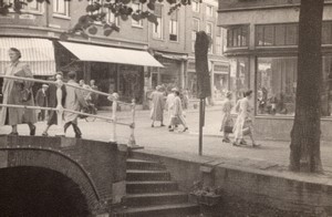 Netherlands Delft Street Scene Canal old Amateur Photo 1950's