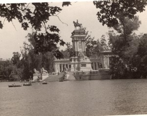 Spain Madrid Monument to Alfonso XII El Retiro old Amateur Photo 1950's