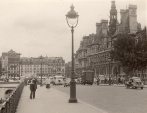 France Paris Hotel de Ville Automobiles Vans old Amateur Photo 1950's