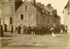 France Baie de Somme Saint Valery sur Somme Music Band Parade Old Photo 1885