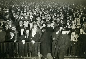 Paris Crowd in front of the Trocadero Old Meurisse Photo 1930