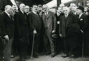 Paris Gare de Lyon Politics Herriot MacDonald John Simon Old Photo Meurisse 1932