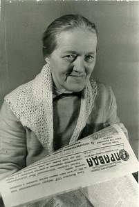 URSS Moscou fabrication du journal La Pravda Typographe et Lectrice ancienne Photo 1947