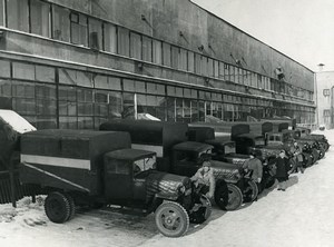 URSS Moscou fabrication du journal La Pravda Camions de Livraison ancienne Photo 1947