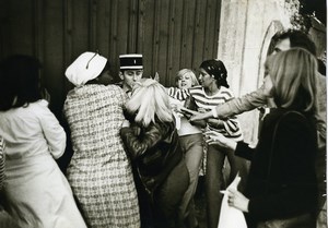 France Chanonat Prostitutes protest at Giscard d'Estaing House Old Photo 1975