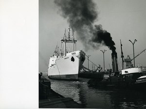 France Dunkerque Ecluse Trystram Lock Cargo Cambraisien Audacieux Old Photo 1959
