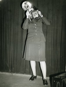 USA WWII Femme Photographe Militaire Appareil Photo Ancienne Photo 1945